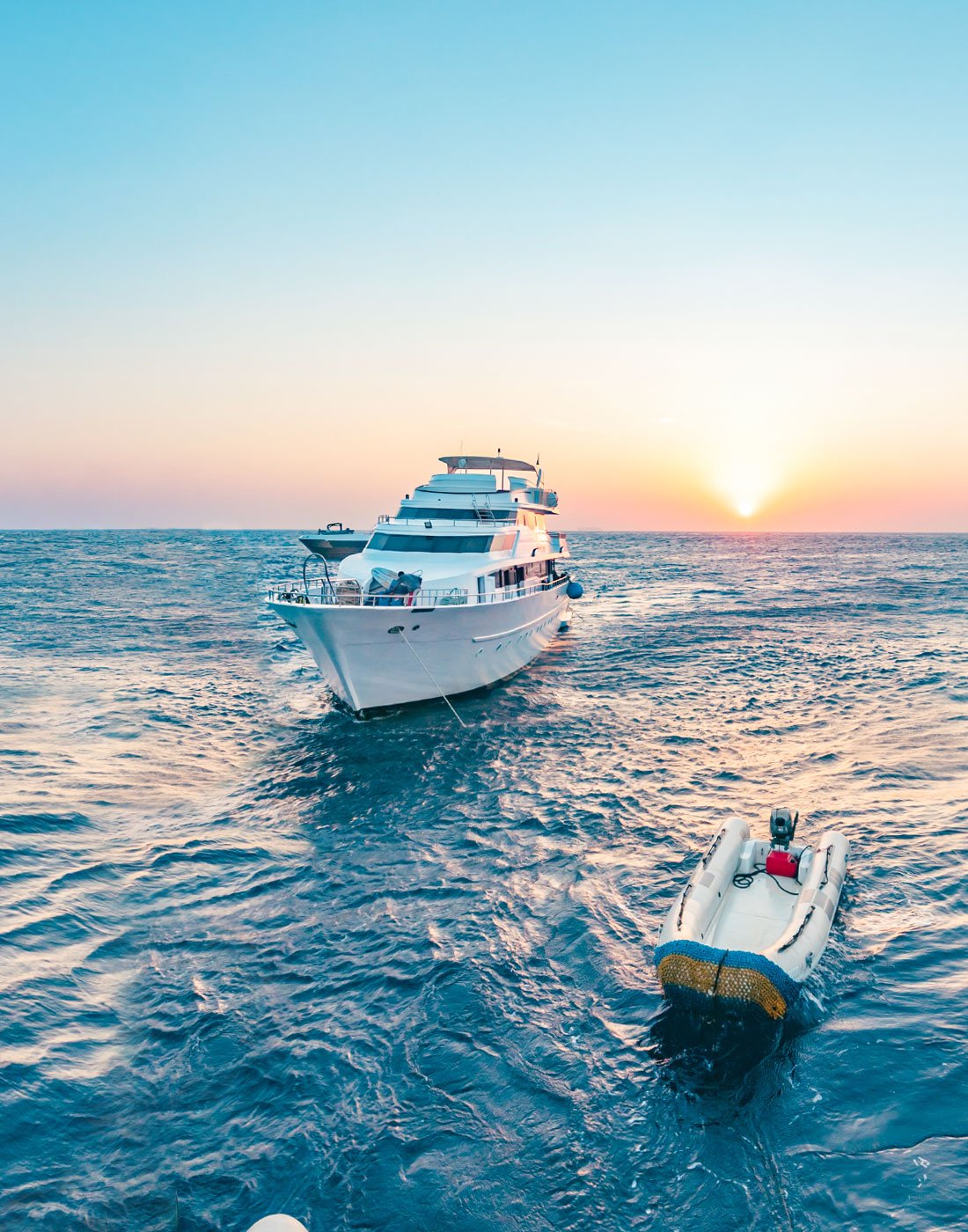 liveaboard diving safari